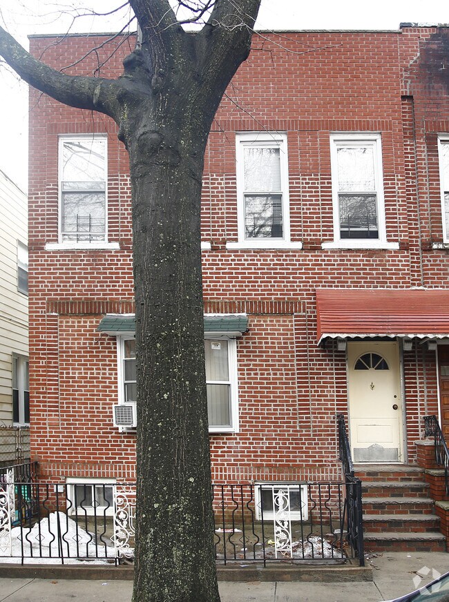 Foto del edificio - 1550 W 10th St