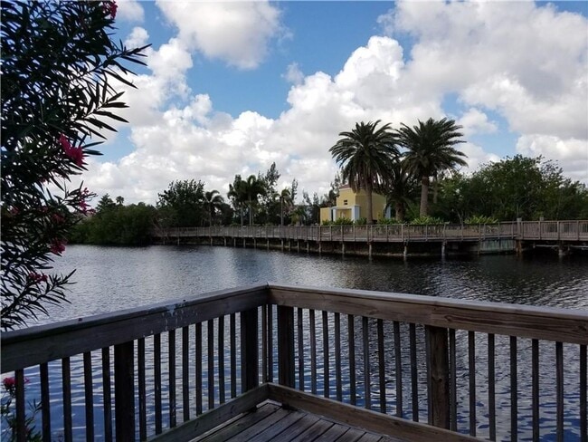 Photo - 1159 SE 6th Ct House