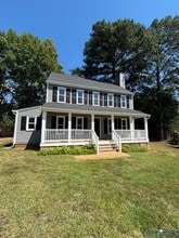 Building Photo - 9401 Fenestra Cir