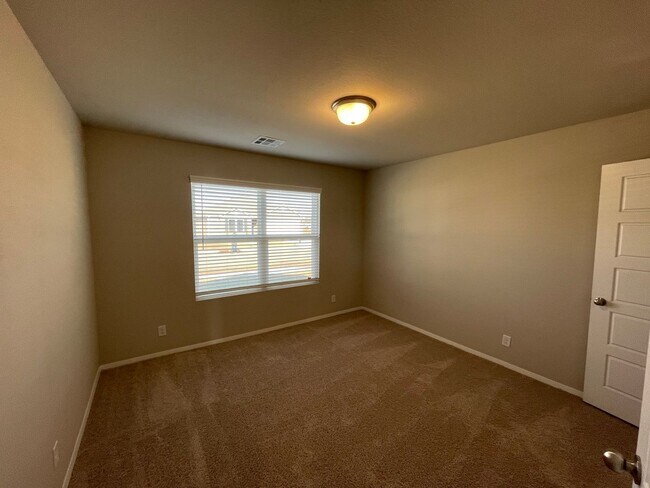 Foto del edificio - *Preleasing* NEW Four Bedroom | Two Bath Home in Bixby