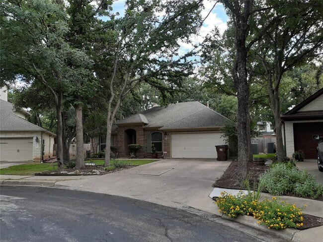 Building Photo - 2048 Cedar Grove Cove