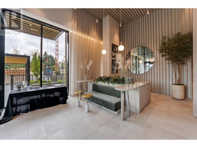 Photo du bâtiment - 626-1626 Claremont St