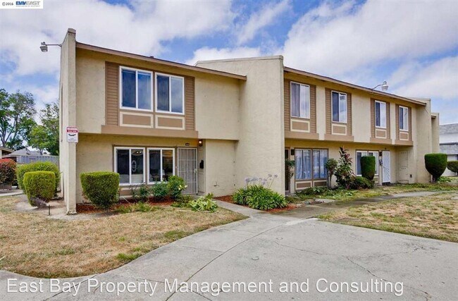 Foto del edificio - 3 br, 1.5 bath House - 4132 Jamaica Ter.