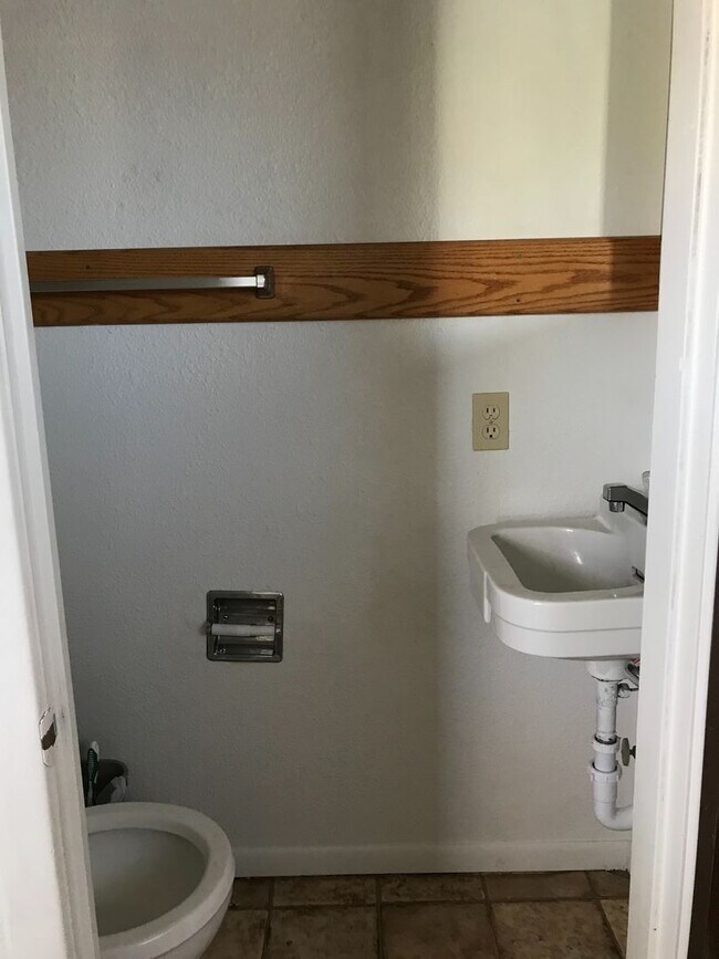 Foto del edificio - 2007 Lake Elmo Dr