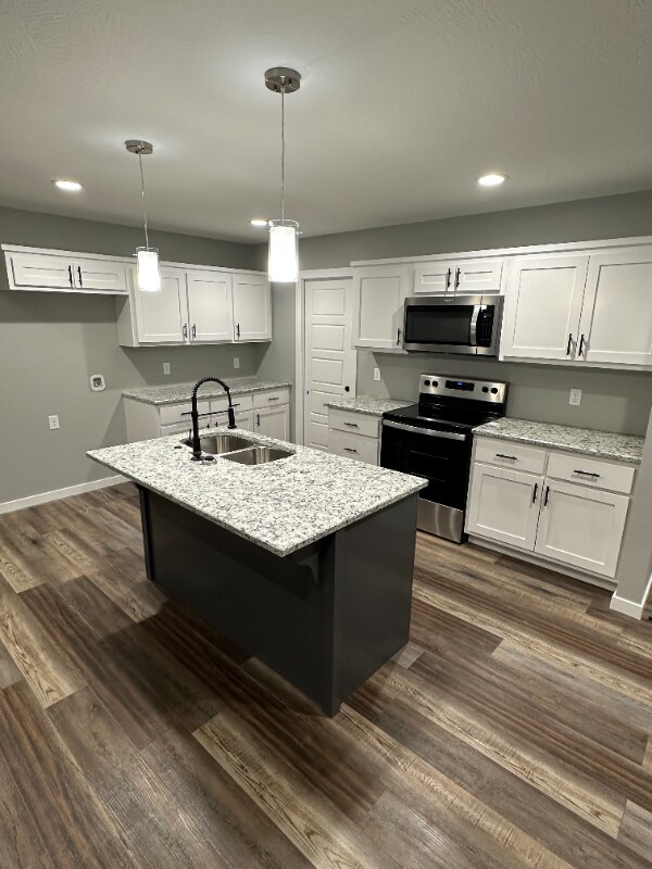 Building Photo - 1427 S Atlas Ct