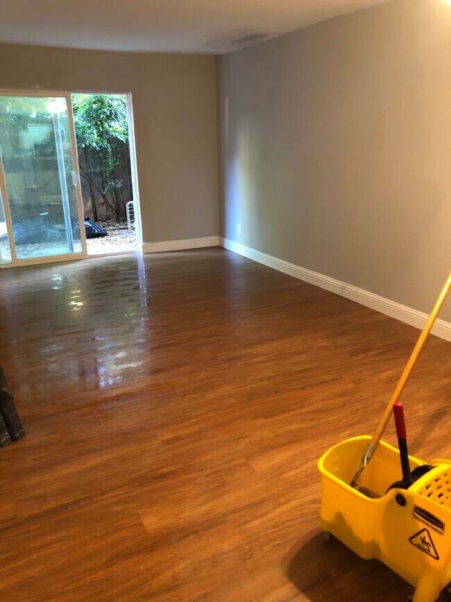 Add'l Living Room - 4429 Bowser Ave