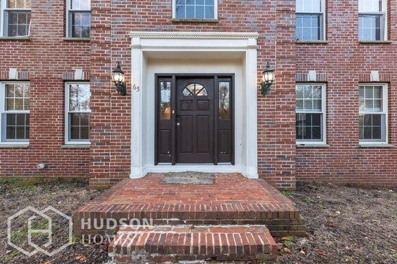 Foto del edificio - 65 Berkshire Dr