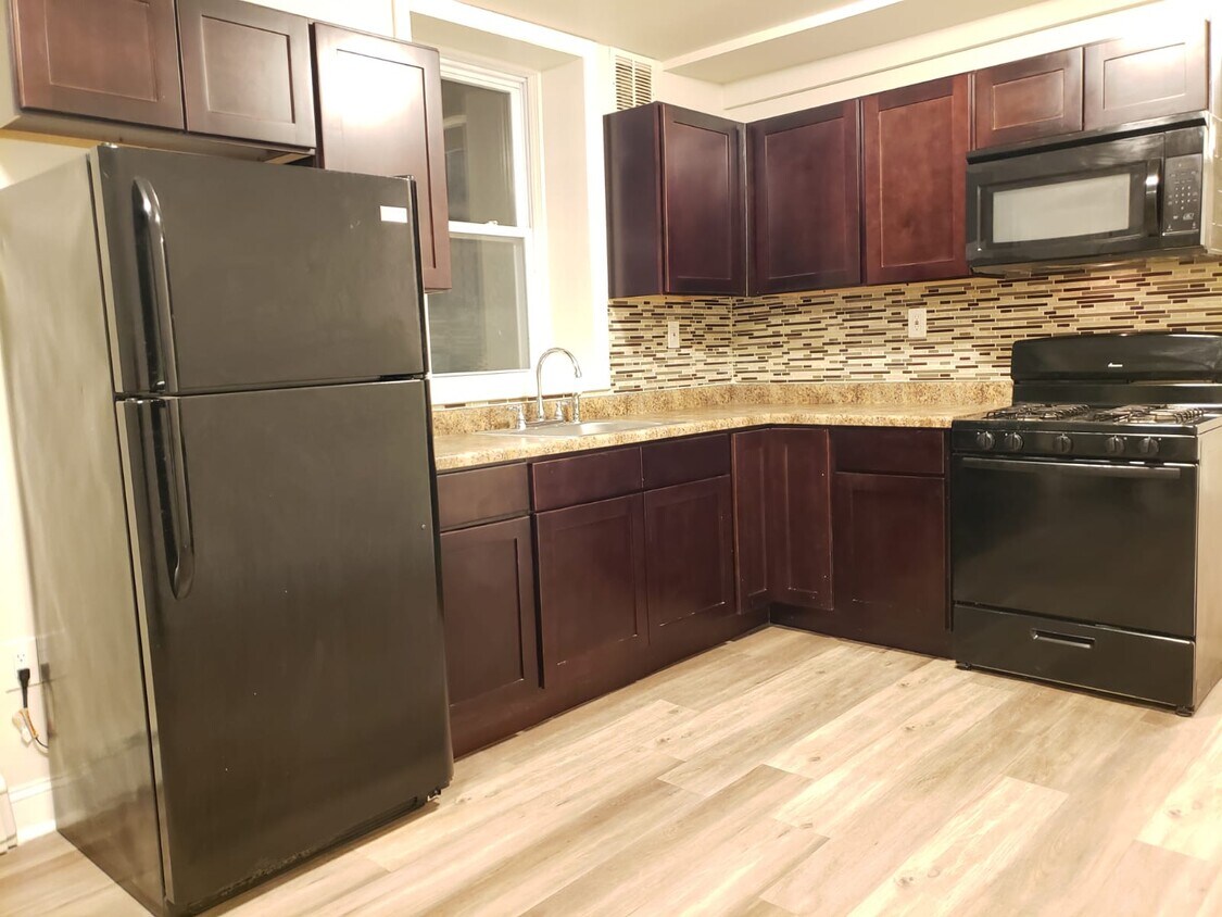 356 Danforth Ave Unit Basement, Jersey City, NJ 07305 Apartments in