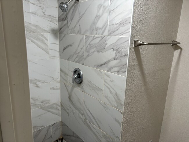 Foto del edificio - 1203 2nd St