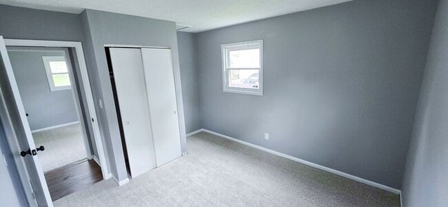 Building Photo - 5398 Inlet Dr