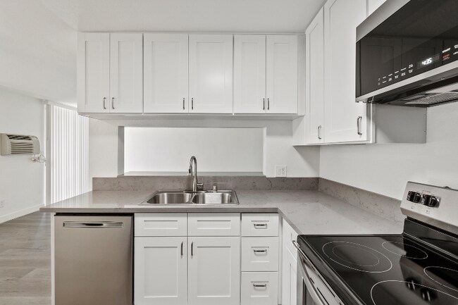 Foto del edificio - 712 S Fernwood St