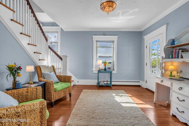 Building Photo - 39 East End Ave