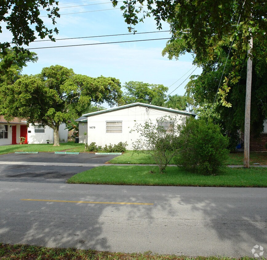 Building Photo - 1479 NW 60th Ave
