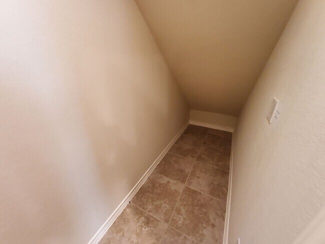 Foto del edificio - 6327 Luglio Ln