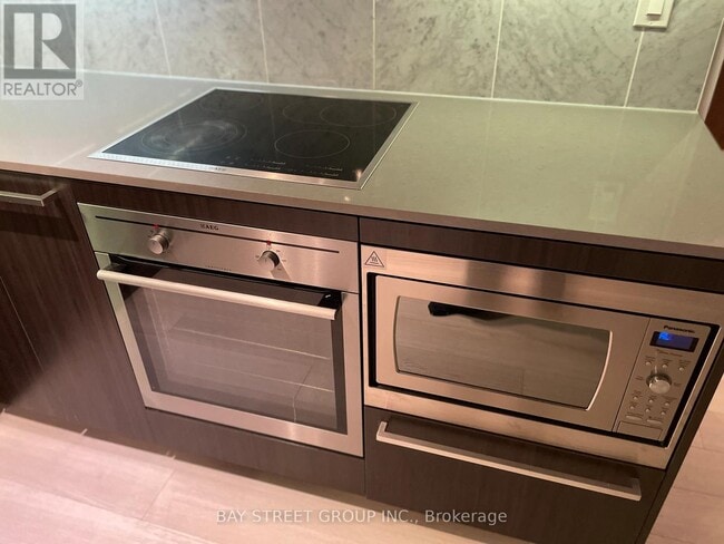 Building Photo - 70 Queens Wharf Rd