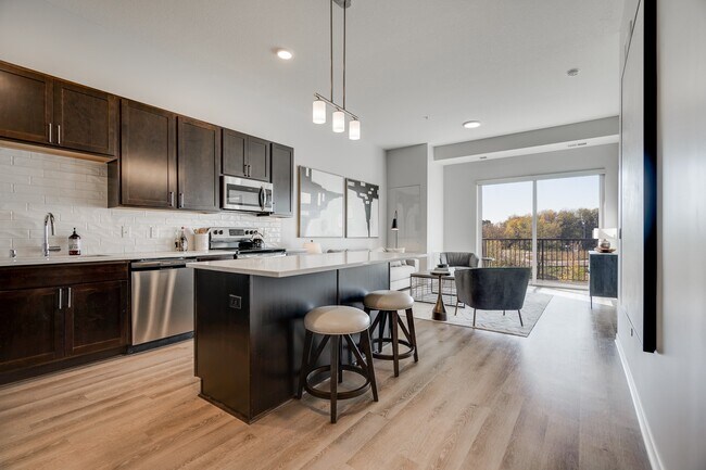 At Aspire at CityPlace, we offer modern living with open layouts, stylish finishes, and thoughtfully designed spaces. - Aspire at CityPlace