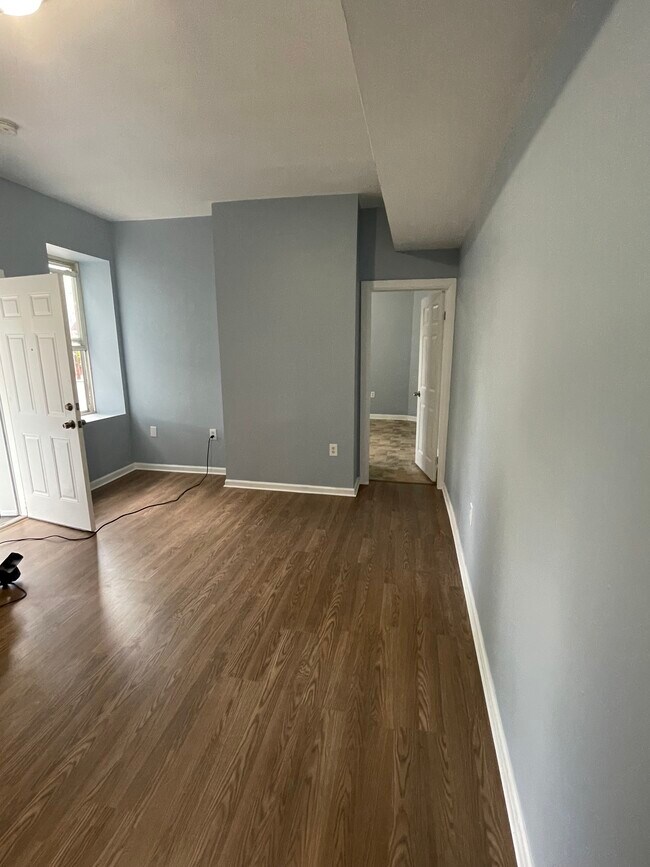 Family Room - 799 2nd St