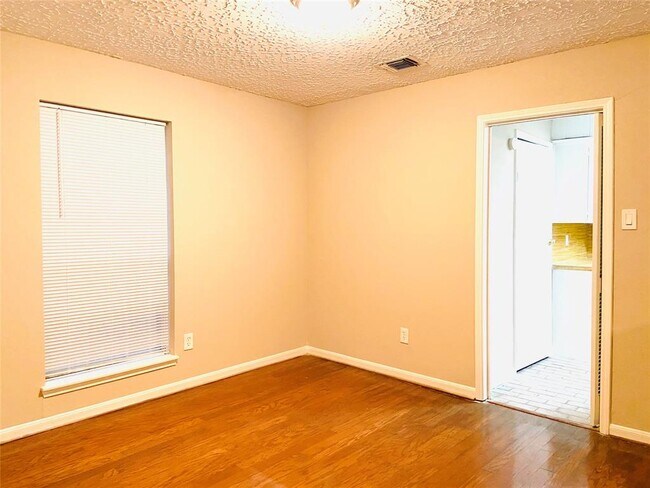 Building Photo - 13238 Rain Lily Ln