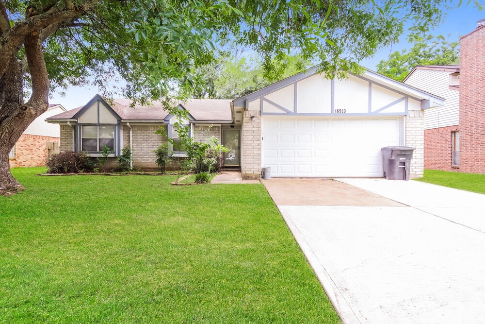 Primary Photo - 16530 Quail Park Dr