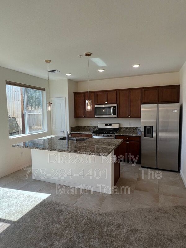 Foto del edificio - 4802 Black Falcon Way