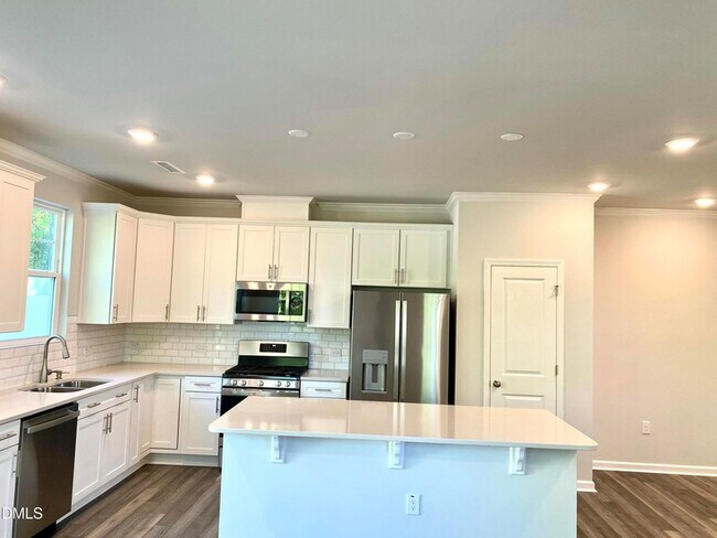 Foto del edificio - 129 Velvet Rdg Wy