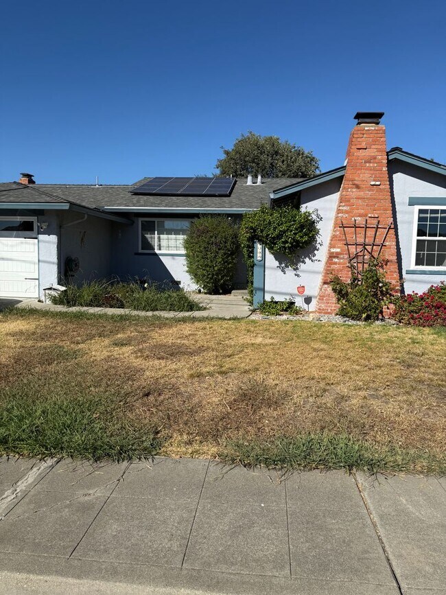 Foto del edificio - $4,300 / Stunning 4BR/2BA Family Home in Dublin!