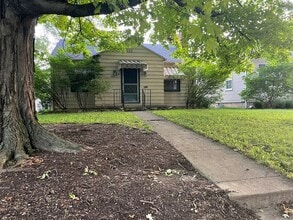 Building Photo - 188 E Beechwold Blvd