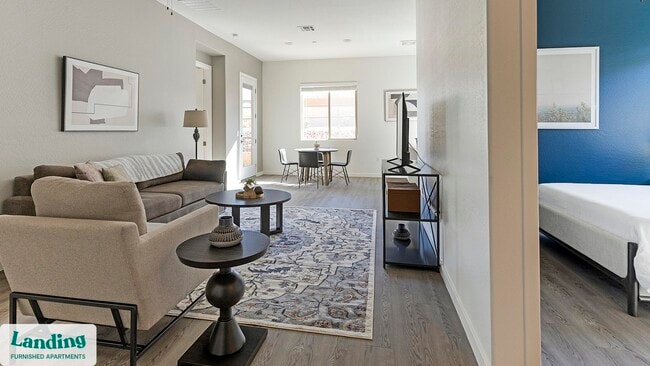 Foto del edificio - 375 E Linda Vista Blvd