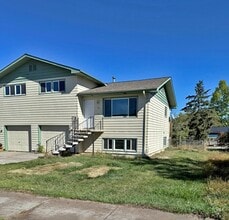 Building Photo - 306-308 N 19th Ave