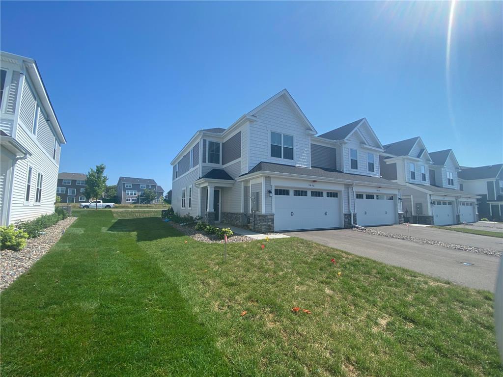Foto principal - 9446 4th St N