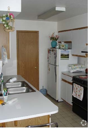 Building Photo - Silverwood Apartments