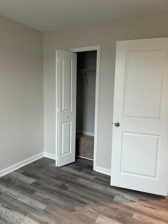 Foto del edificio - Beautiful 2019 End-of-Group Townhome – 3 Bed, 2 Bath, 1-Car Garage