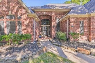 Building Photo - 2334 Pin Hook Ct