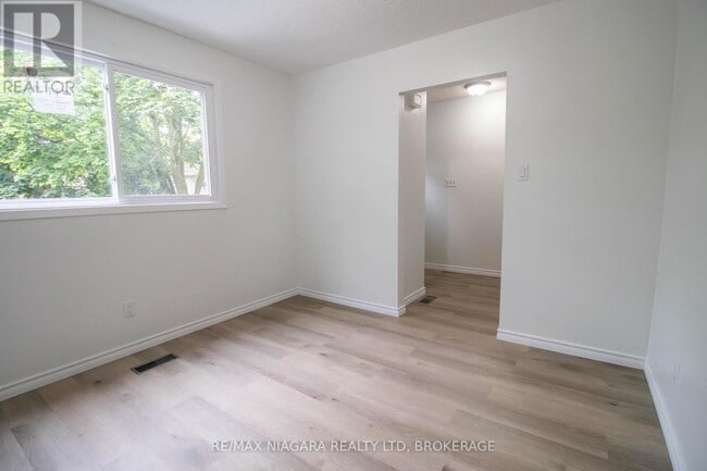 Photo du bâtiment - 195 Denistoun St