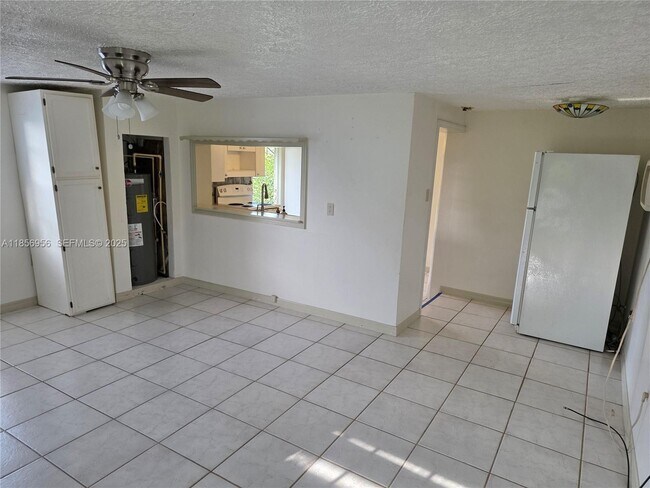 Foto del edificio - 4321 Kirby Loop Rd