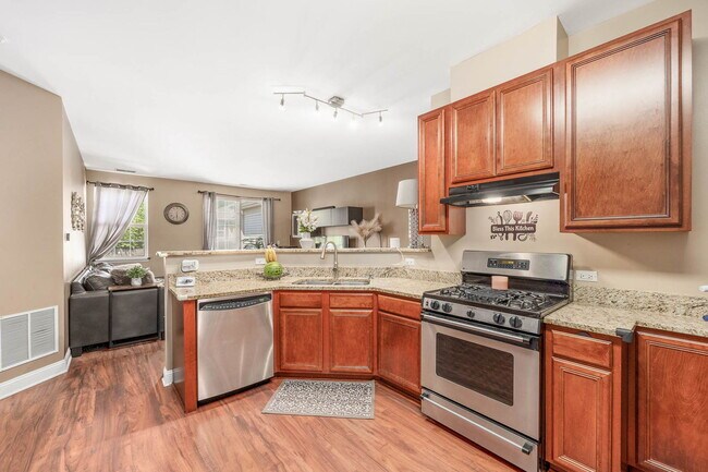 Building Photo - 8126 Concord Ln