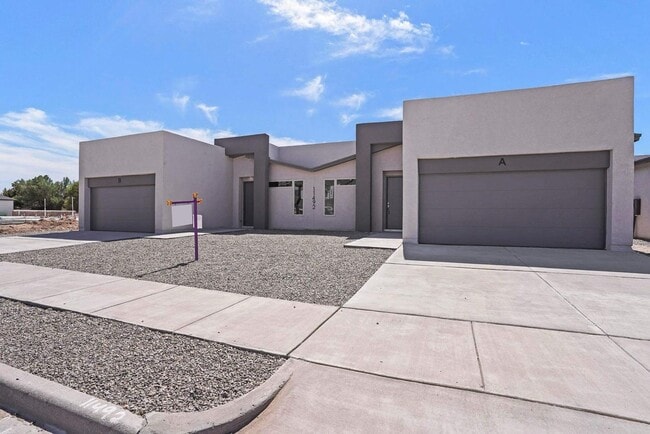 Building Photo - 11492 Summer Dr