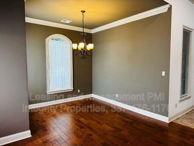 Foto del edificio - 106 Shadow Springs Dr