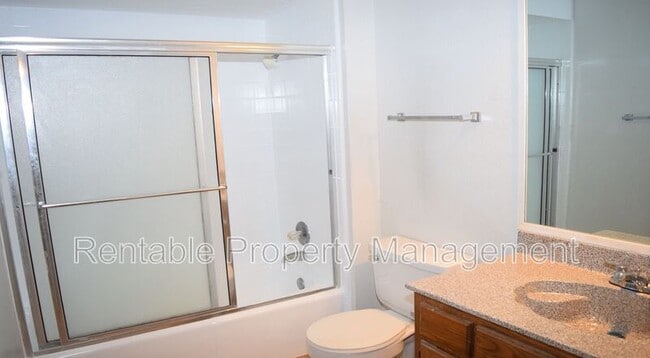 Building Photo - 118 W Stage Coach Trl