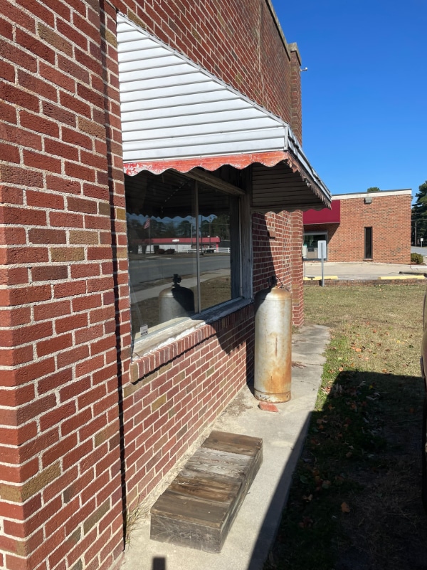 Foto del edificio - 100 W Green St