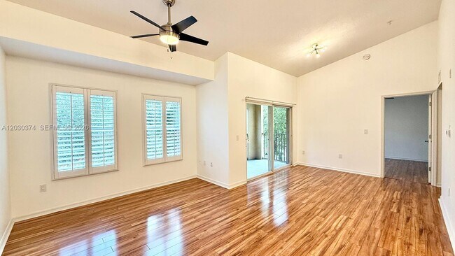 Foto del edificio - 4220 San Marino Blvd