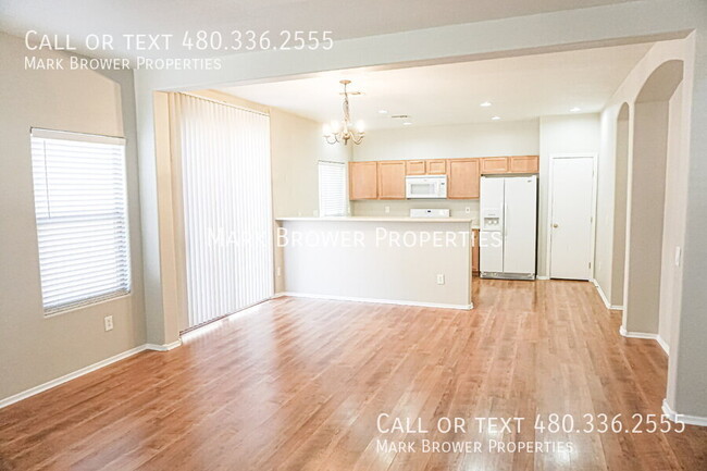 Building Photo - 3882 E Jasper Dr