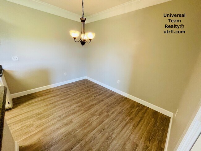 Foto del edificio - 11480 Villa Grand