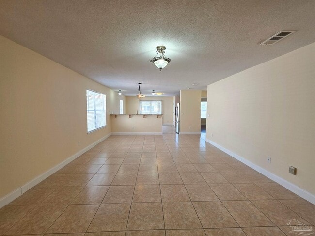 Building Photo - 1028 Antigua Cir