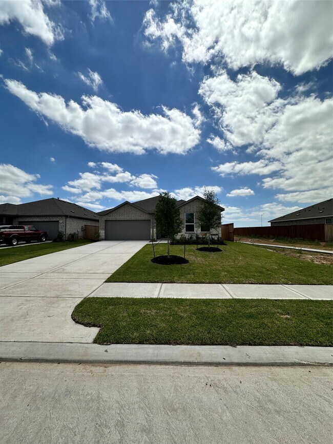 Building Photo - 6726 Violet Clover Ave