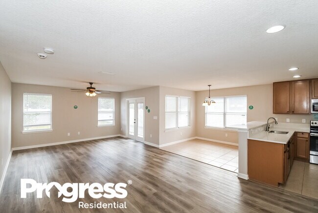 Building Photo - 607 Sunny Stroll Dr