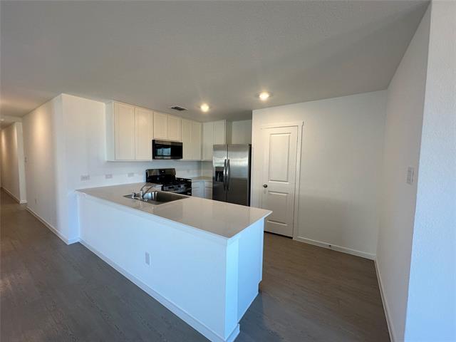 Building Photo - 3609 Oleander Pl