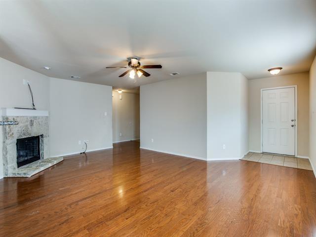Living Room 1 - 433 Iron Ore Trl