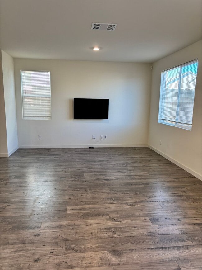 Building Photo - ONLY $2,625 PER MONTH FOR THIS BEAUTIFUL 4...