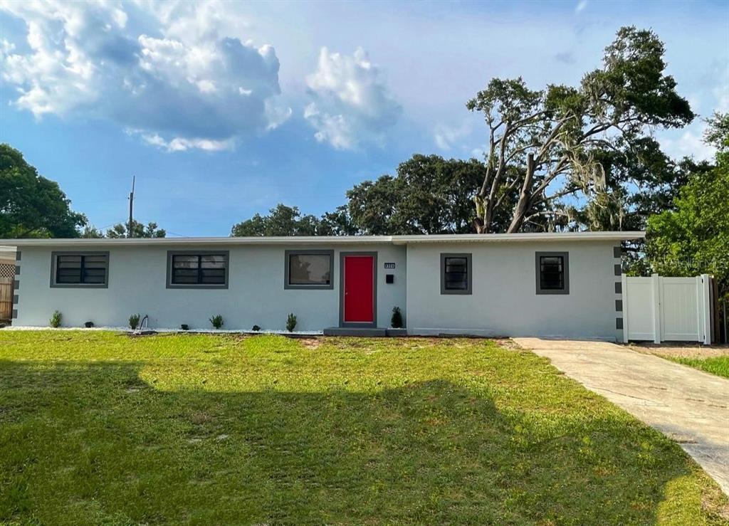 Foto principal - 6329 Rockaway St